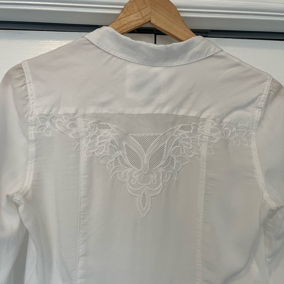 Guess Blouse - Picture 4 of 8